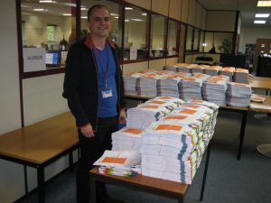 Ian standing by his pile of 17143 votes at the count